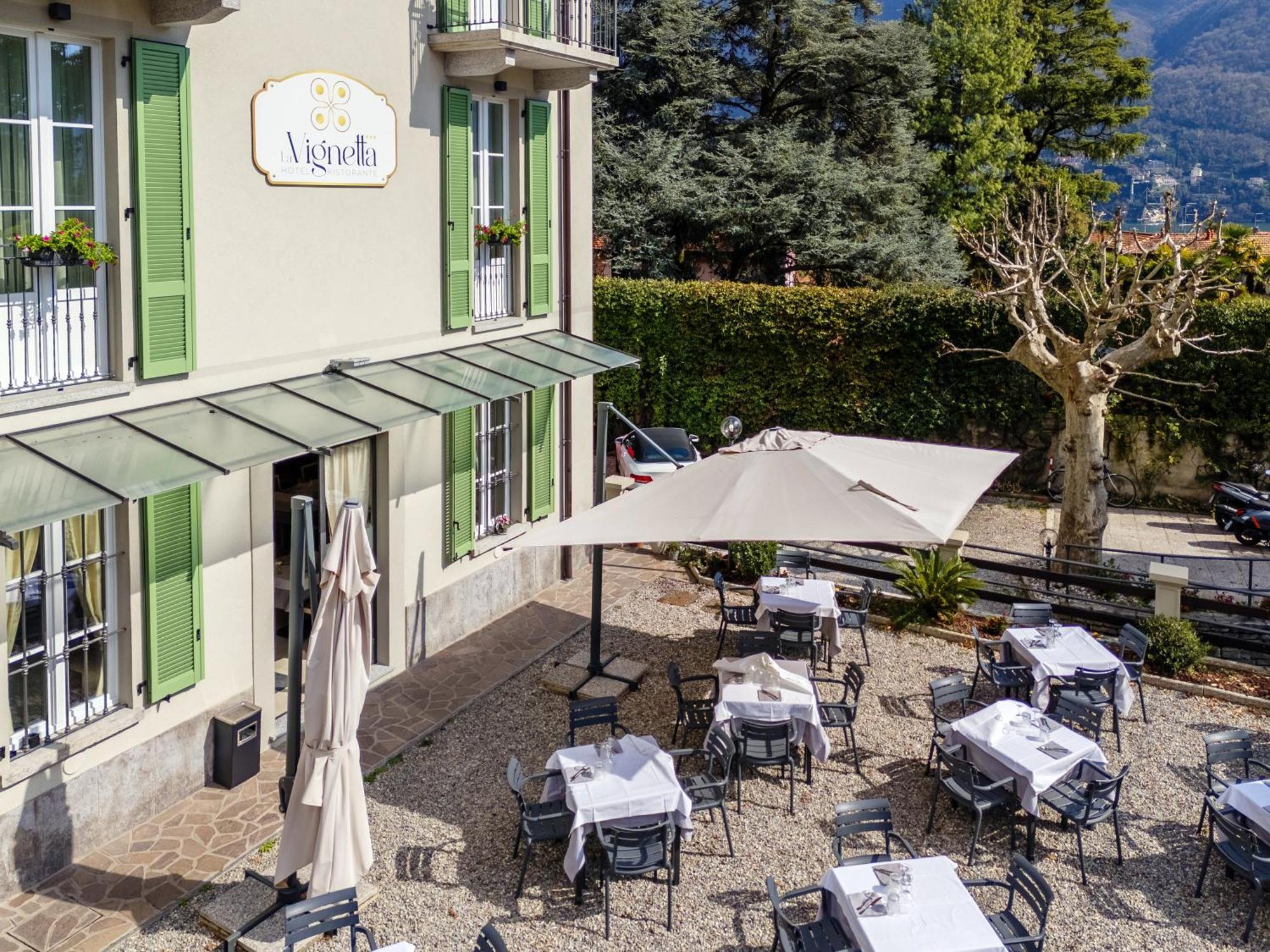Hotel Ristorante La Vignetta 케르노비오 외부 사진